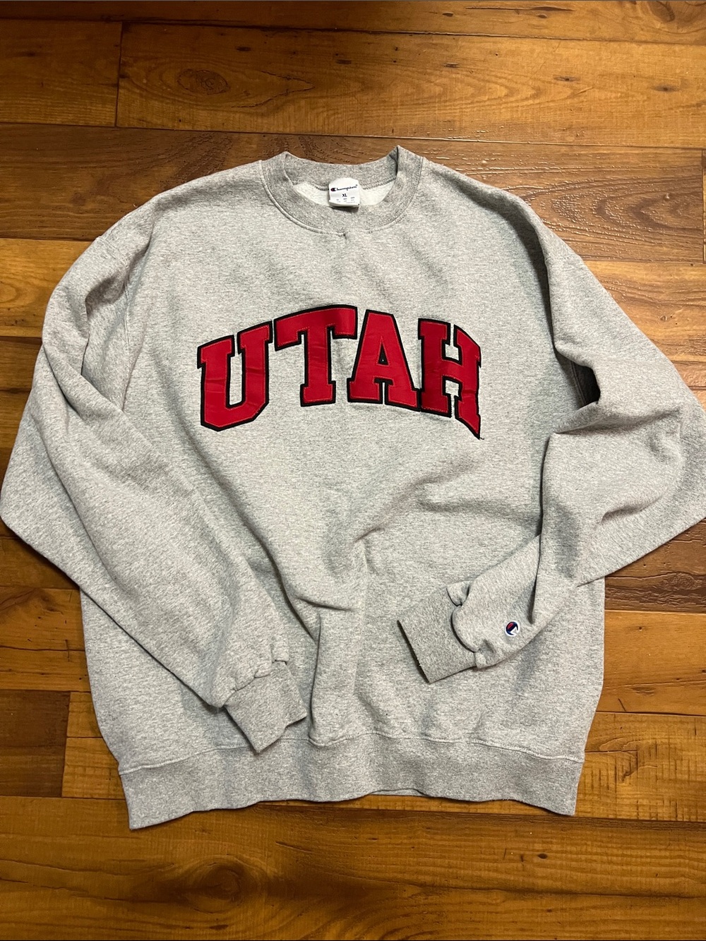 Vintage champion fleece gray crewneck size xl Utah college